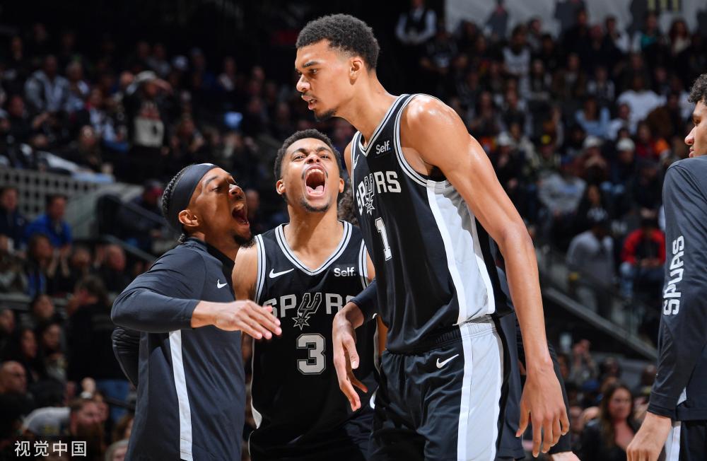 时获得了在 时获得了在